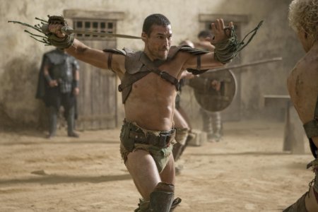 Энди уитфилд с актерами спартака