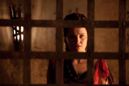 Люси лоулесс спартак кровь и песок