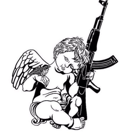 Тату ангелочек с автоматом