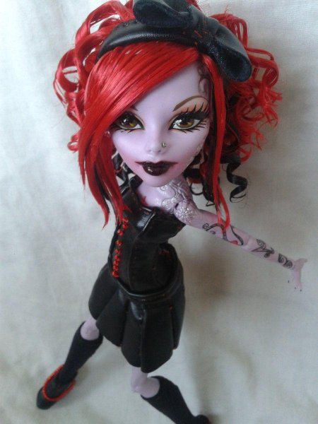 Кукла монстер хай