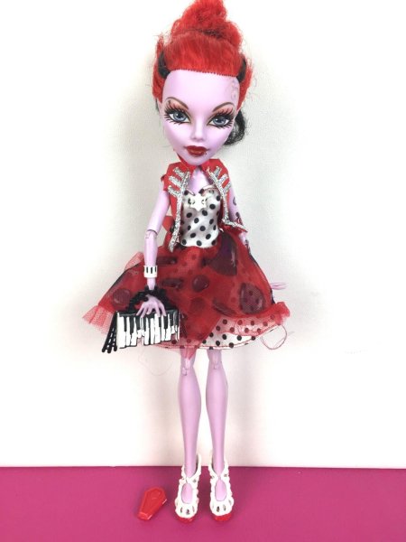 Монстер хай оперетта горошек