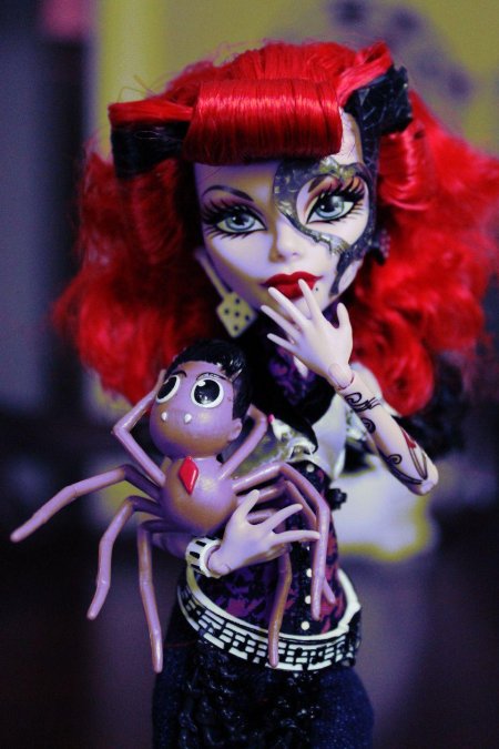 Оперетта монстер хай базовая