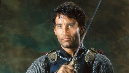 Король артур актер