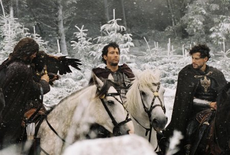 Мадс миккельсен король артур