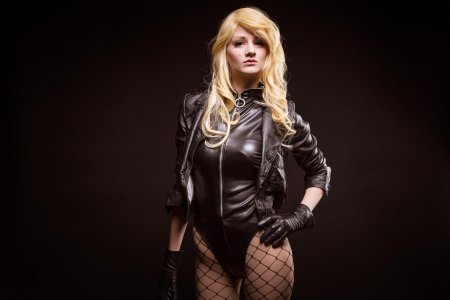 Черная канарейка косплеер