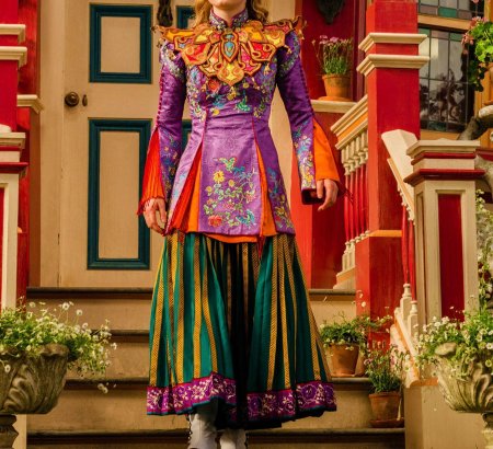 Миа васиковска алиса в зазеркалье