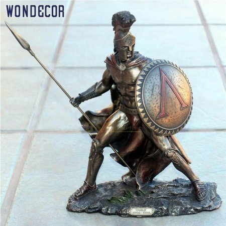 Спартанский гоплит статуя