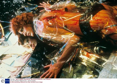 Бегущий по лезвию 1982