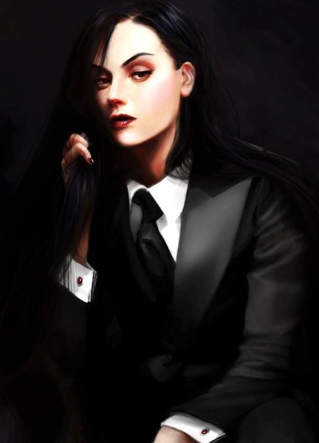 Девушка в строгом костюме арт