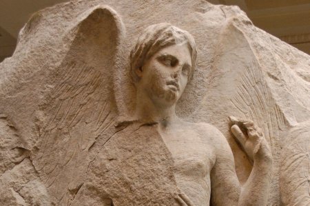 Танатос греция