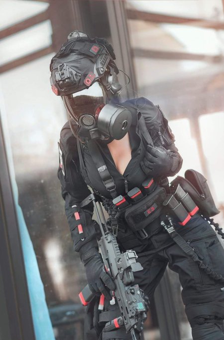 Девушка спецназ