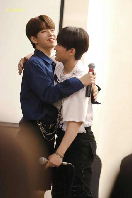 Сынмин и минхо