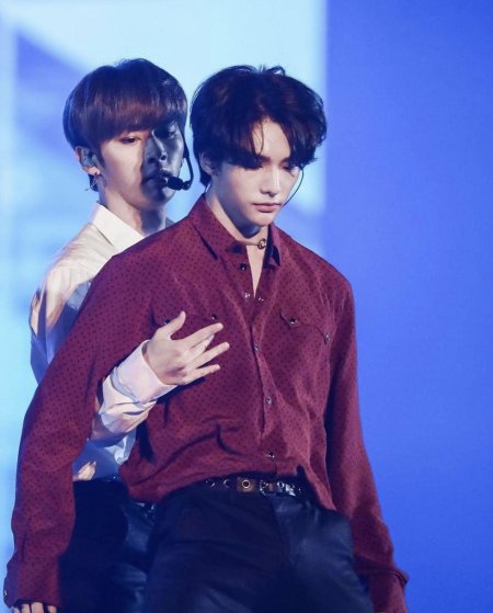 Хенджин stray kids