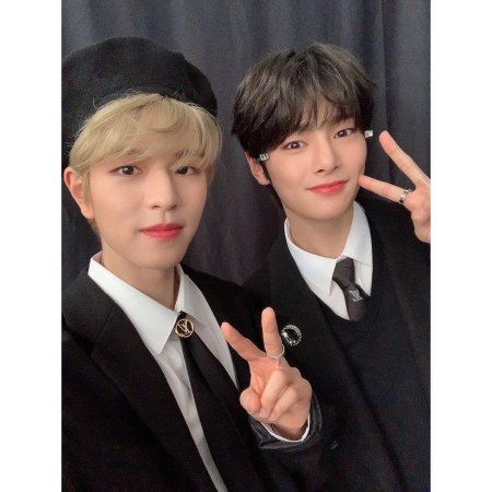 Сынмин и джисон