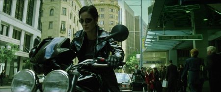 Керри энн мосс тринити на мотоцикле