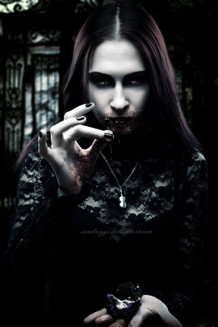 Вампиры готы