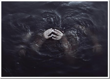 Тонуть в воде эстетика