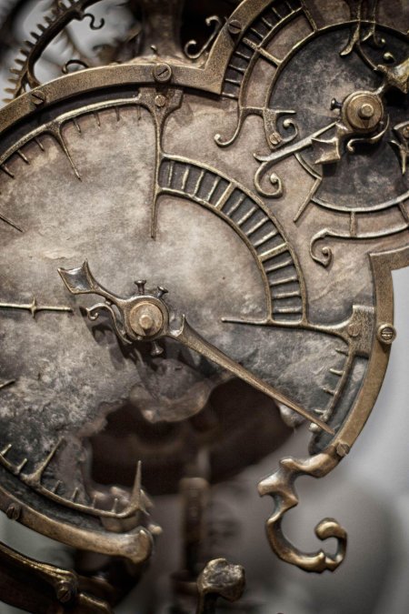 Стимпанк часовщик богарт