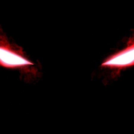 Красные глаза в темноте