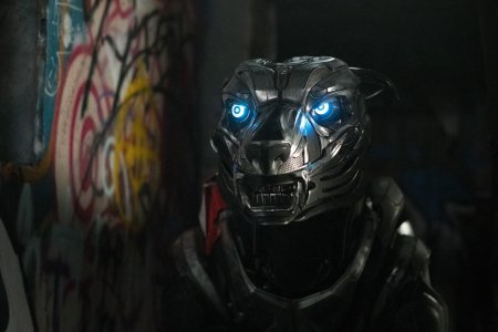 Фильм про собаку робота аксель