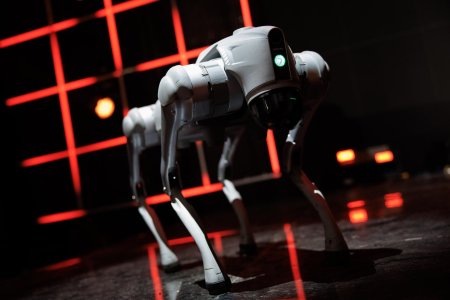Робот собака с искусственным интеллектом