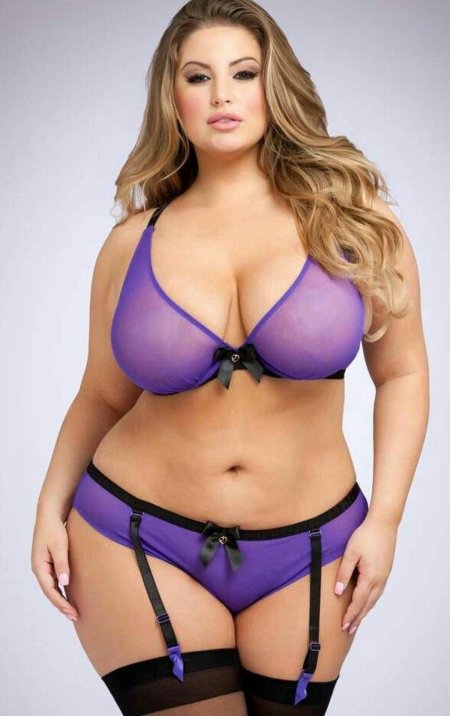 Эшли алексис сайз