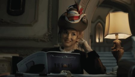 Особняк с привидениями фильм 2023