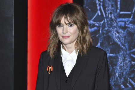 Вайнона райдер 2022