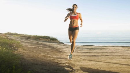 Бег девушка