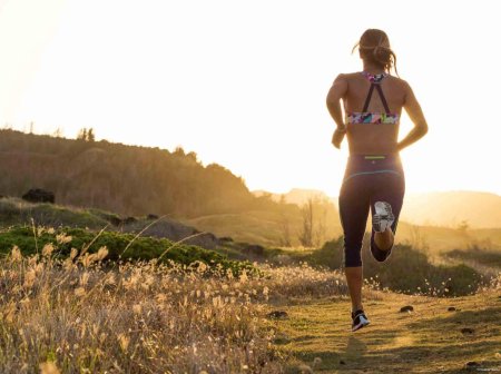 Бег девушка