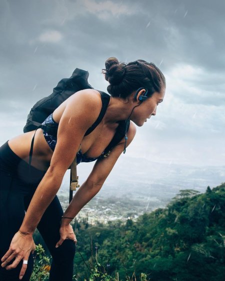 Беспроводные спортивные наушники