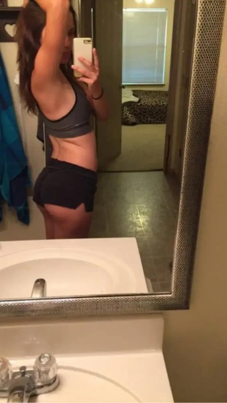 Селфи девушек в домашних условиях