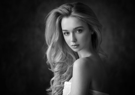 Денис дрожжин