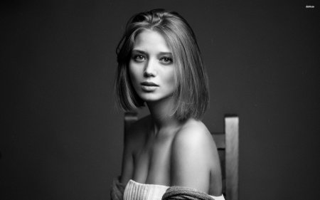 Модель портрет