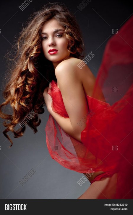 Красивая сексуальная женщина