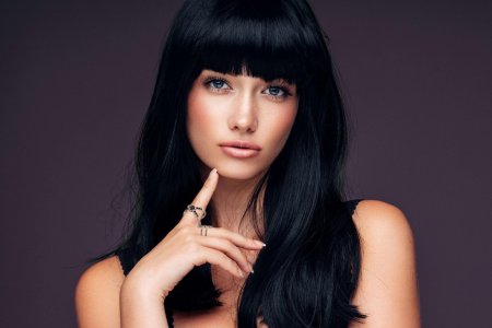 Модели с челкой