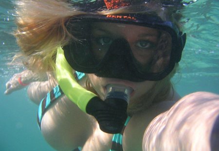 Сноркелинг герл