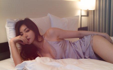 Женская ночная сорочка