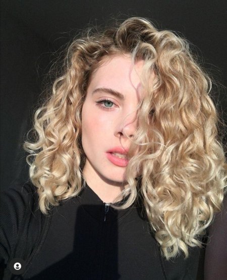 Блонд на кудрявые волосы