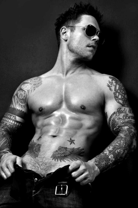 Красивое тату для мужчин