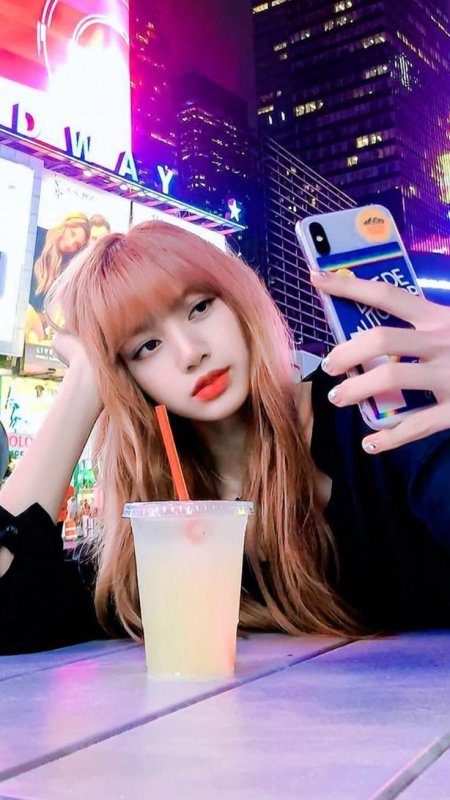 Блэк пинк лиса