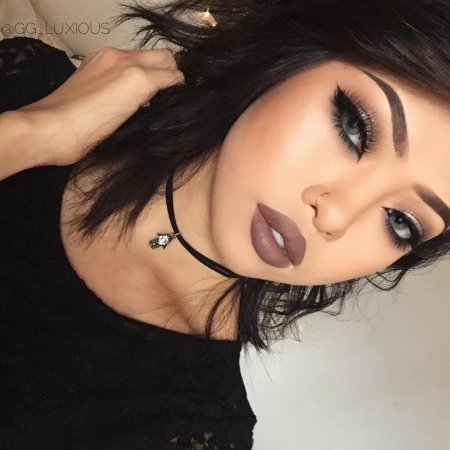 Макияж брюнетки