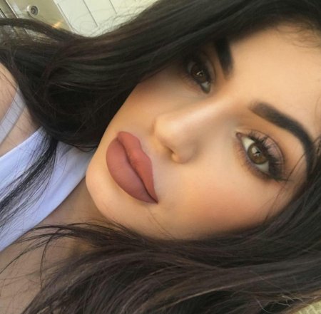 Макияж кайли дженнер