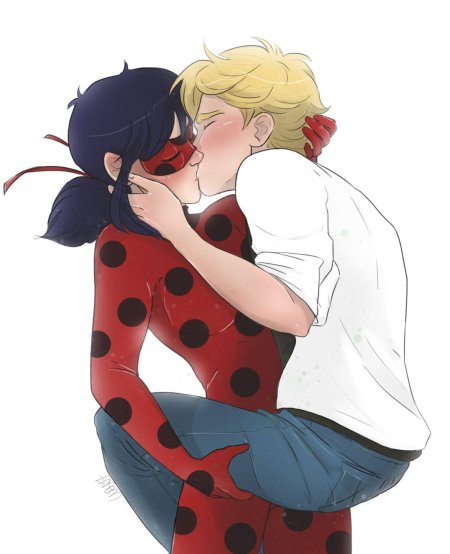 Леди баг и эдриан поцелуй