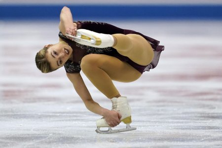 Аделина сотникова фигуристка