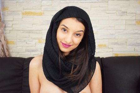 Арабская девушка