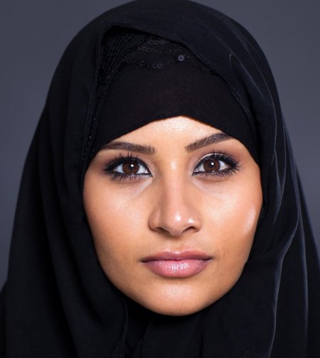 Женщина в хиджабе