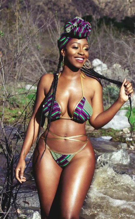 Африканские девушки голые