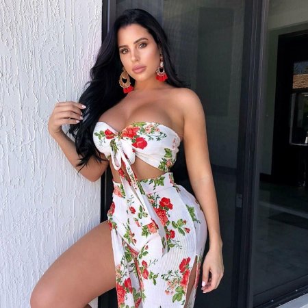 Стефани асеведо