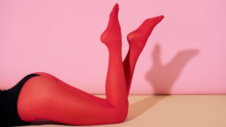 Колготки красные